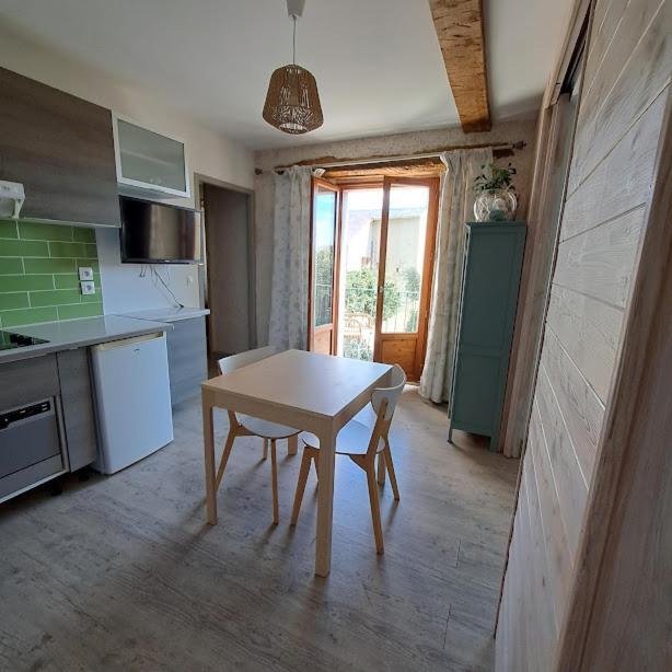 Апартаменти Chez Christine Et Fabrice Font-Romeu-Odeillo-Via Екстер'єр фото
